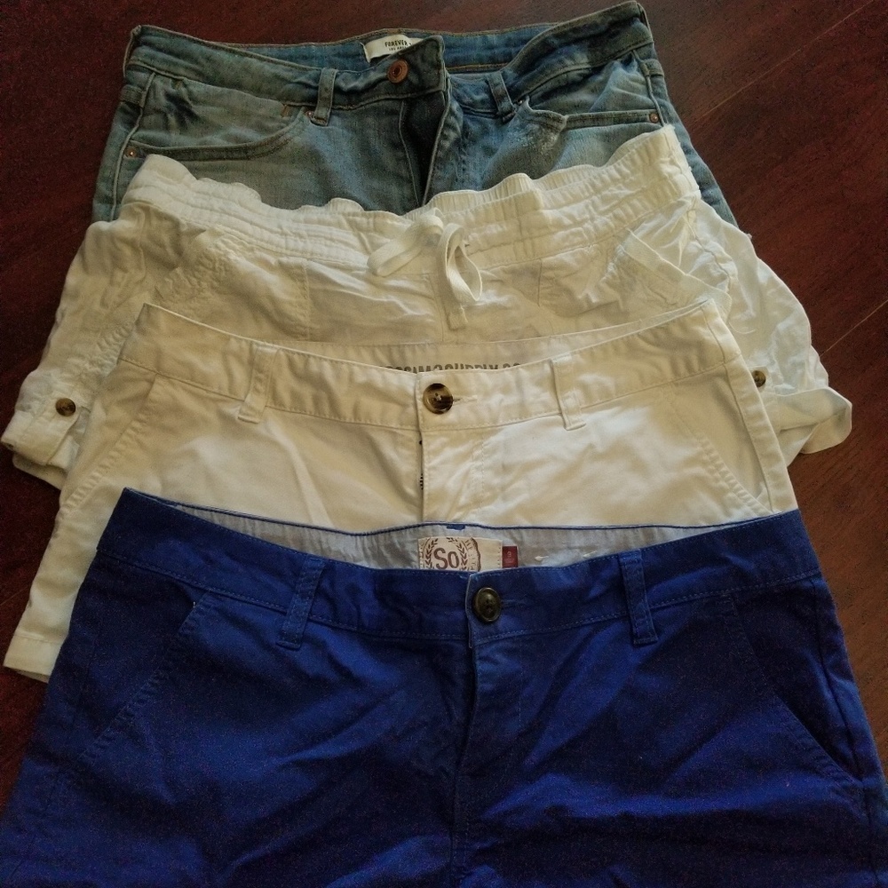 Bundle of short size 5 or medium.